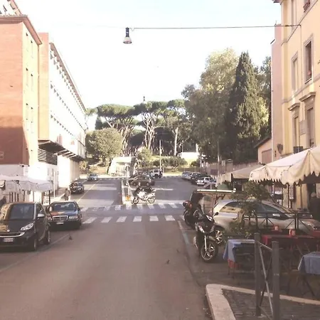 Charme Al Colosseo Apartman